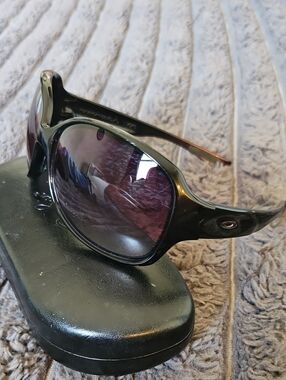 OAKLEY DRIZZLE!! NEW DEADSTOCK!!